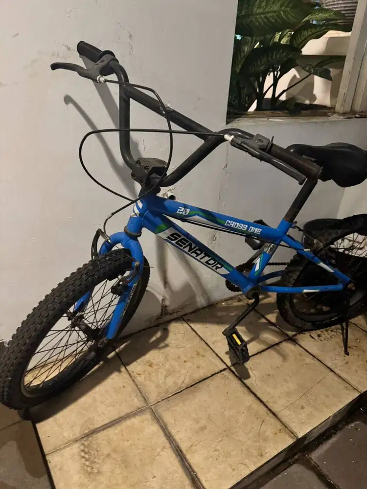 Dijual Sepeda Senator Cross One ukuran 20 inci.