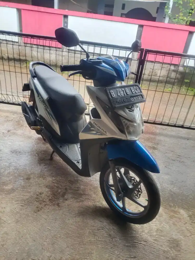 Beat iss idling stop