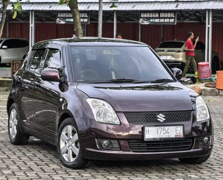KM 70rb Suzuki Swift ST 2009 Manual Plat H Istimewa Antik
