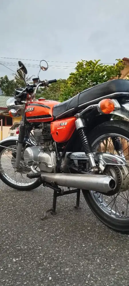 Suzuki GT 185 1977