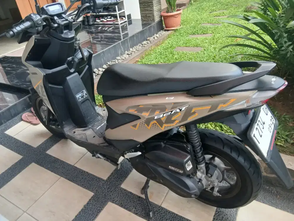 Jual motor honda beat street