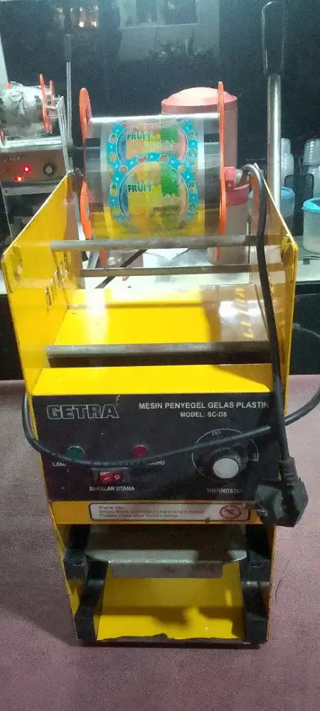 Mesin pres cup merk Getra