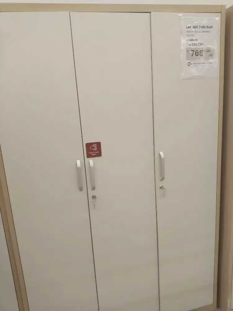 Promo mulai 0% lemari archy metal