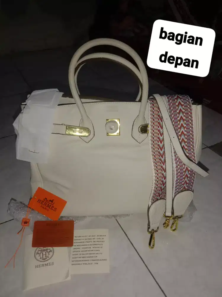 halo kak saya mau menawarkan tas wanita