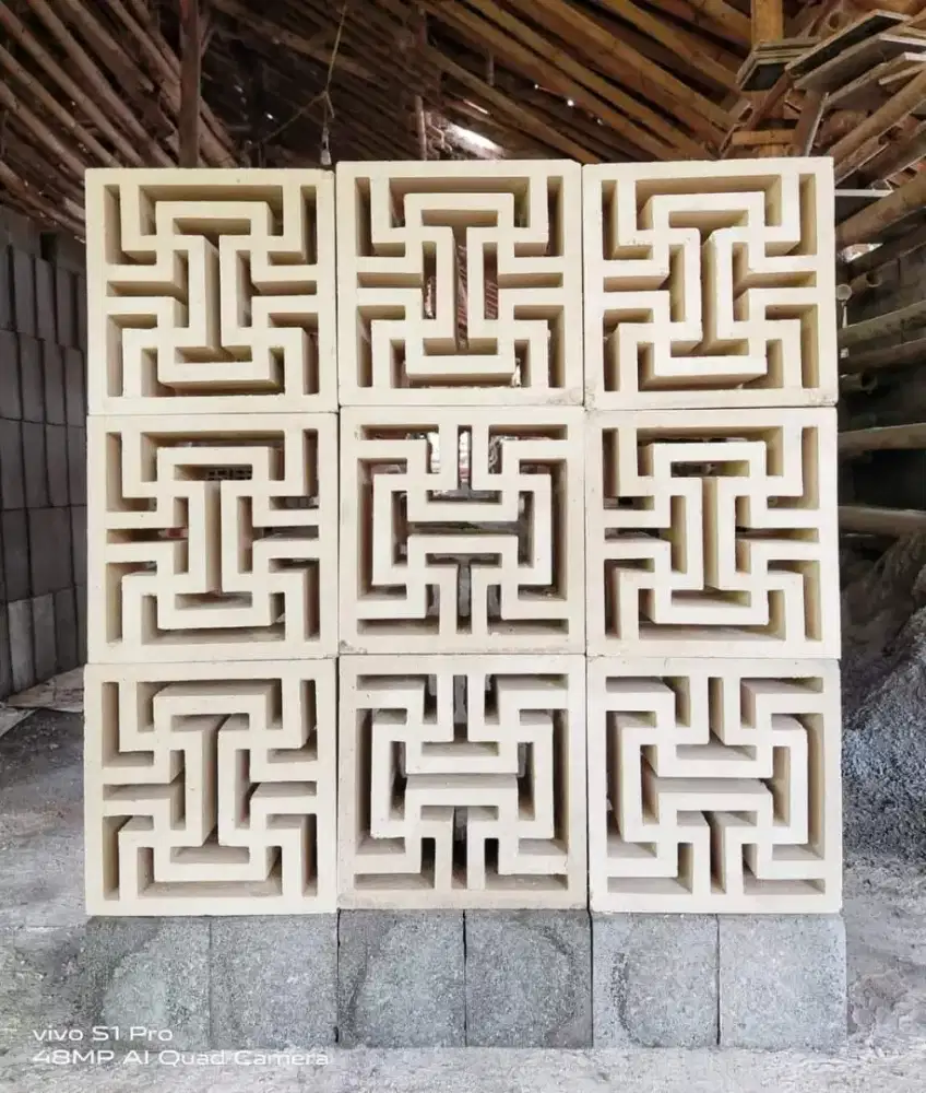 Roster minimali berbagai motif custom