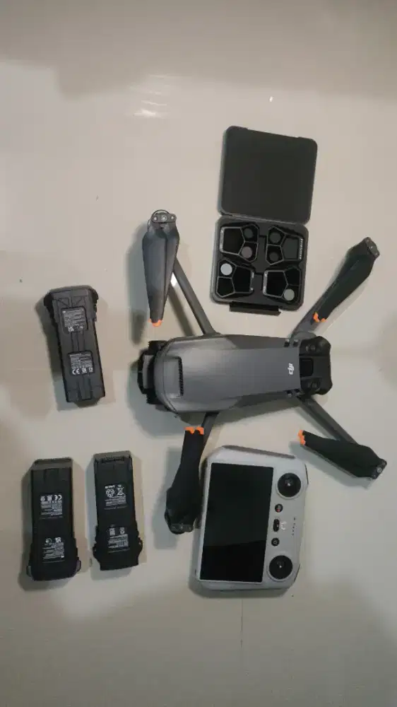 Dji mavic 3 pro combo garansi