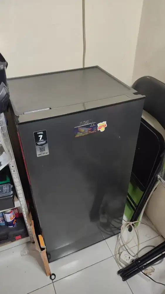 KULKAS AQUA 145 L (NEGO)