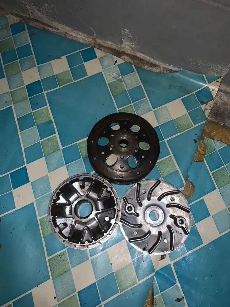 Pulley dan mangkok ganda Beat Delux