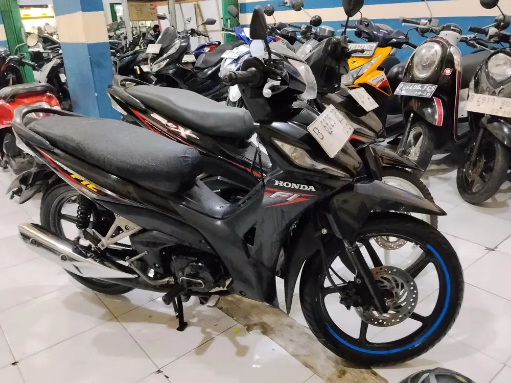 Revo 2018 dan 2019 kondisi gres