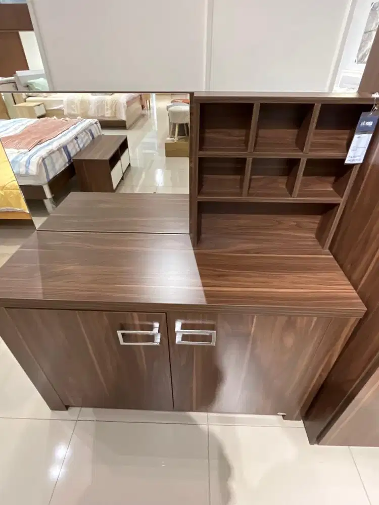 meja rias dresser informa