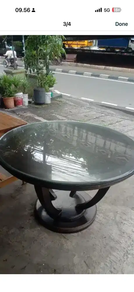 Round Table Kayu Solid , Brand Luar Import