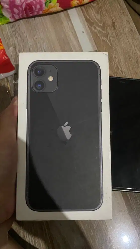 Jual cepat Iphone 11 Ibox 64 gb