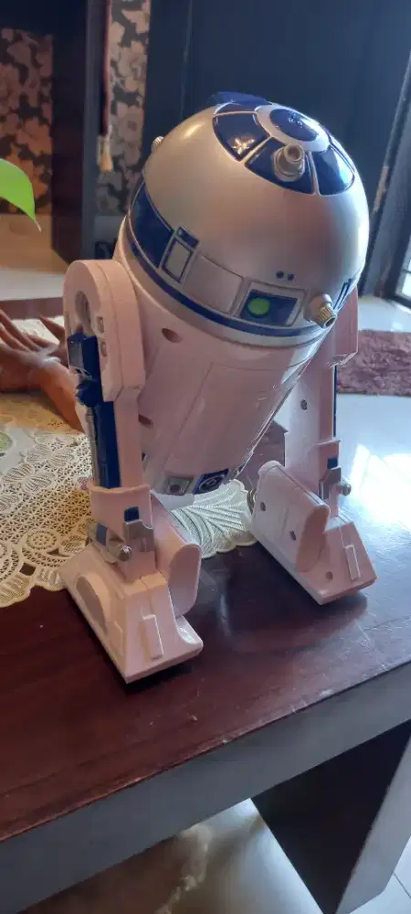Star wars Interactive  R2-D2