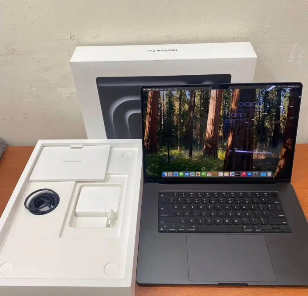 Second Macbook Pro M3 Pro 16 inch 2023 18/512GB ex ibox Like New