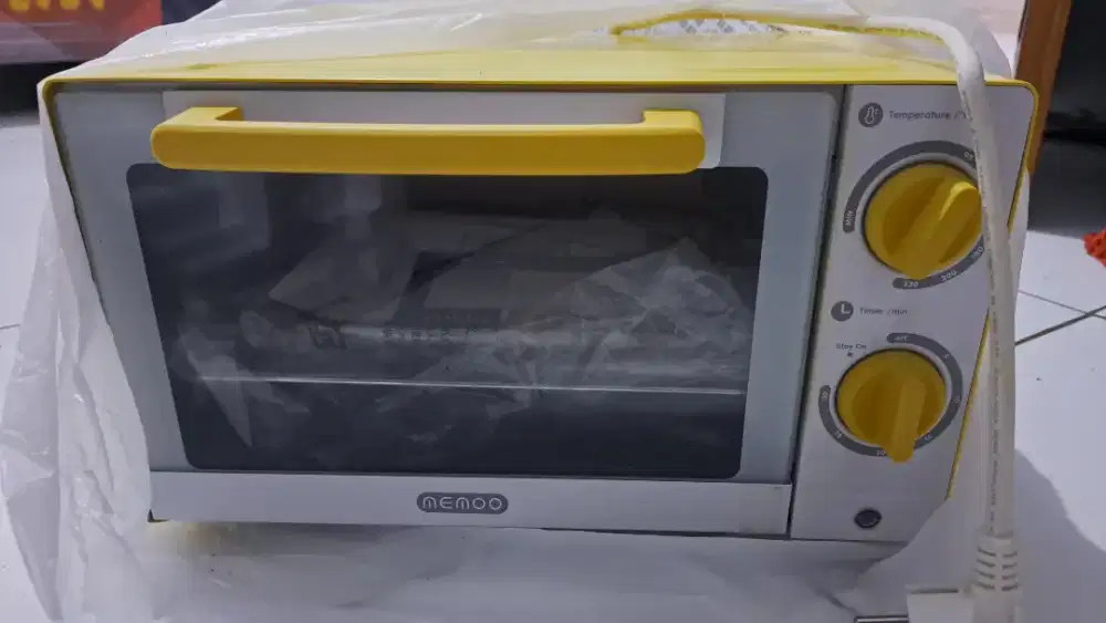 Oven memoo 9L kuning