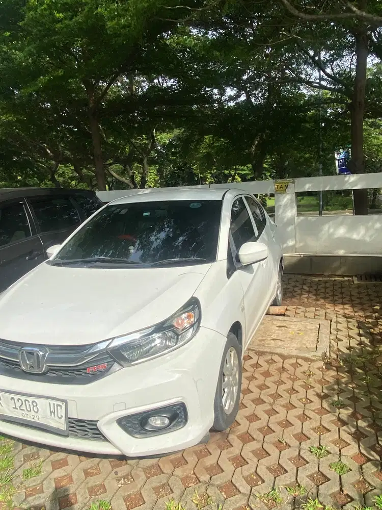 jual mobil bekas brio satya  1.2 E CVT