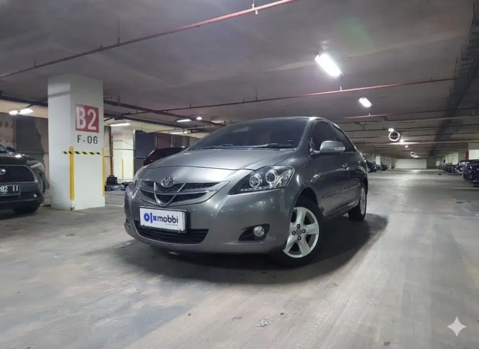 DP RINGAN Toyota Vios 1.5 G Bensin-AT 2010 Silver C5TMA