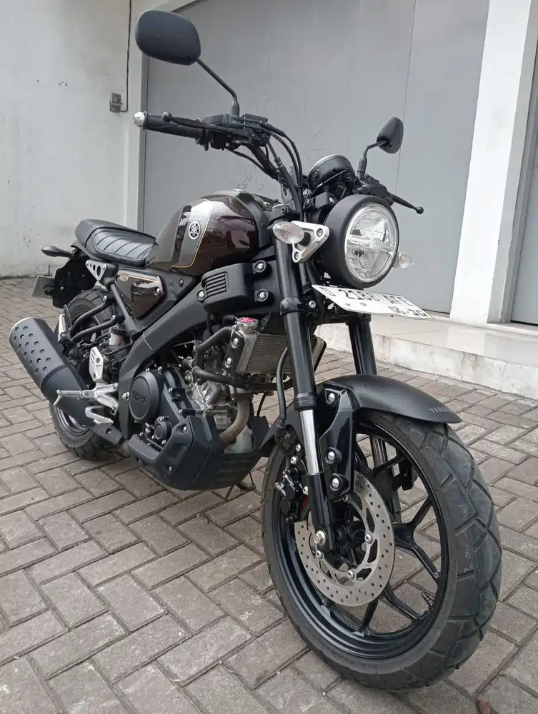 Yamaha  xsr tahun 2025