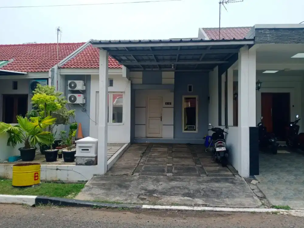 Dijual rumah siap huni tinggal masuk tidak perlu renov lagi.