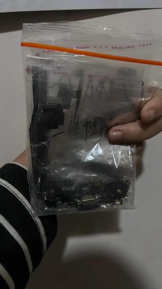 Flexible charge iphone 12 pro max