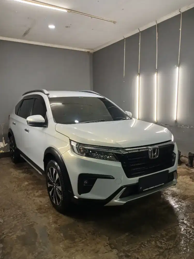 Honda BRV 2022 Prestige Like New