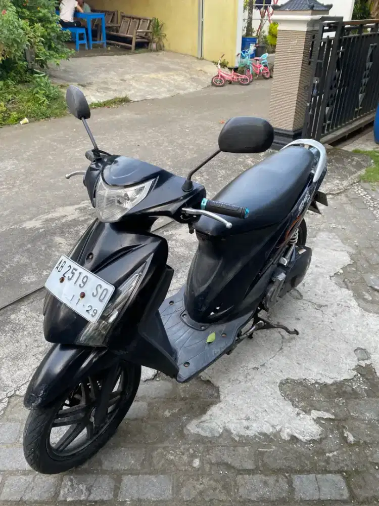 Suzuki spin THN 2009 plat AB sleman