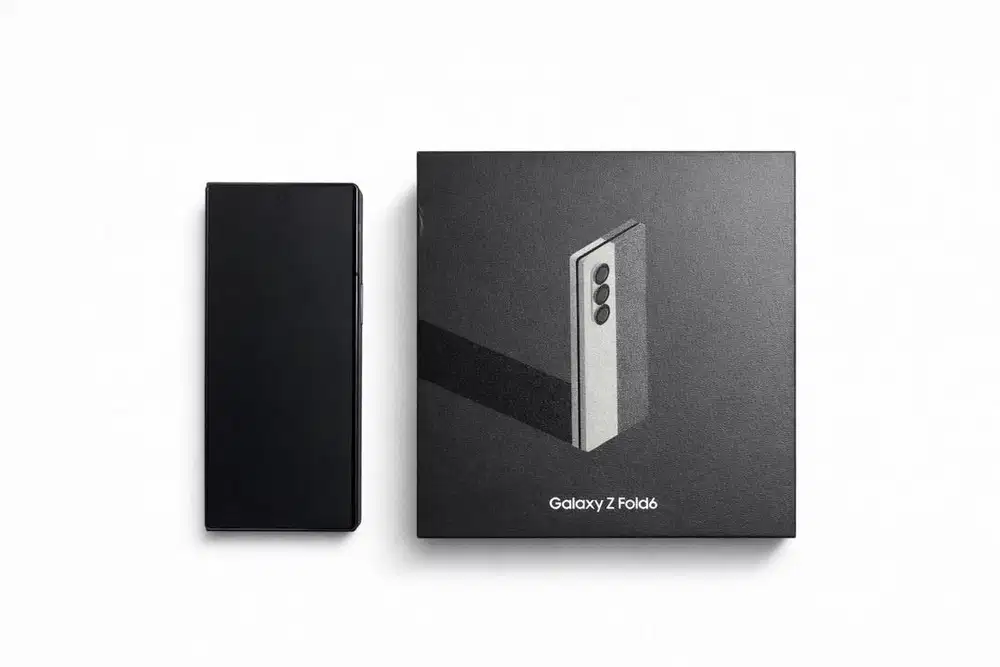 Samsung Galaxy Z Fold 6 12/512 - Masih Garansi