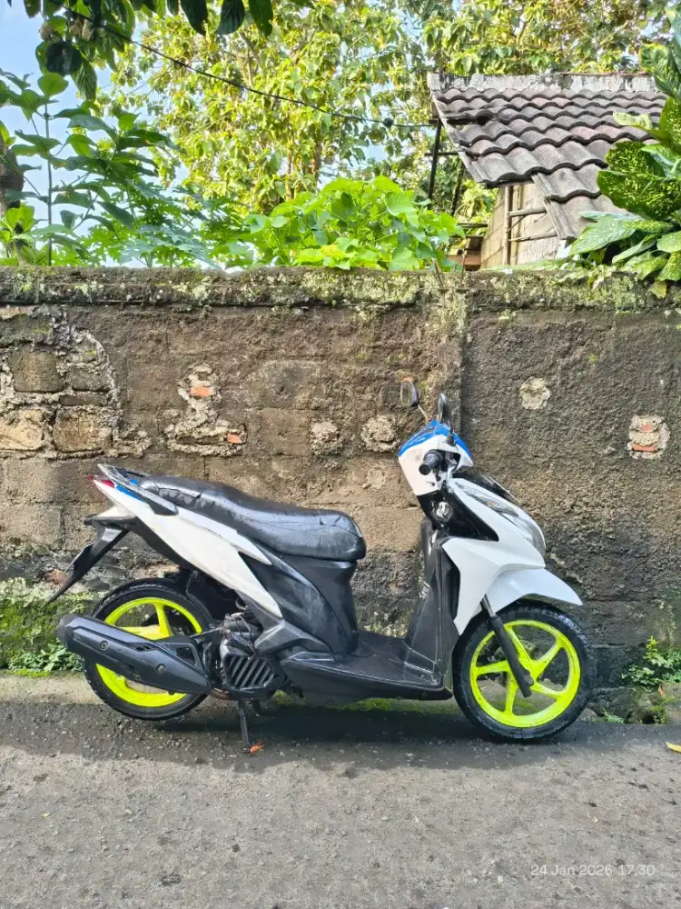 Vario 125 old KZR