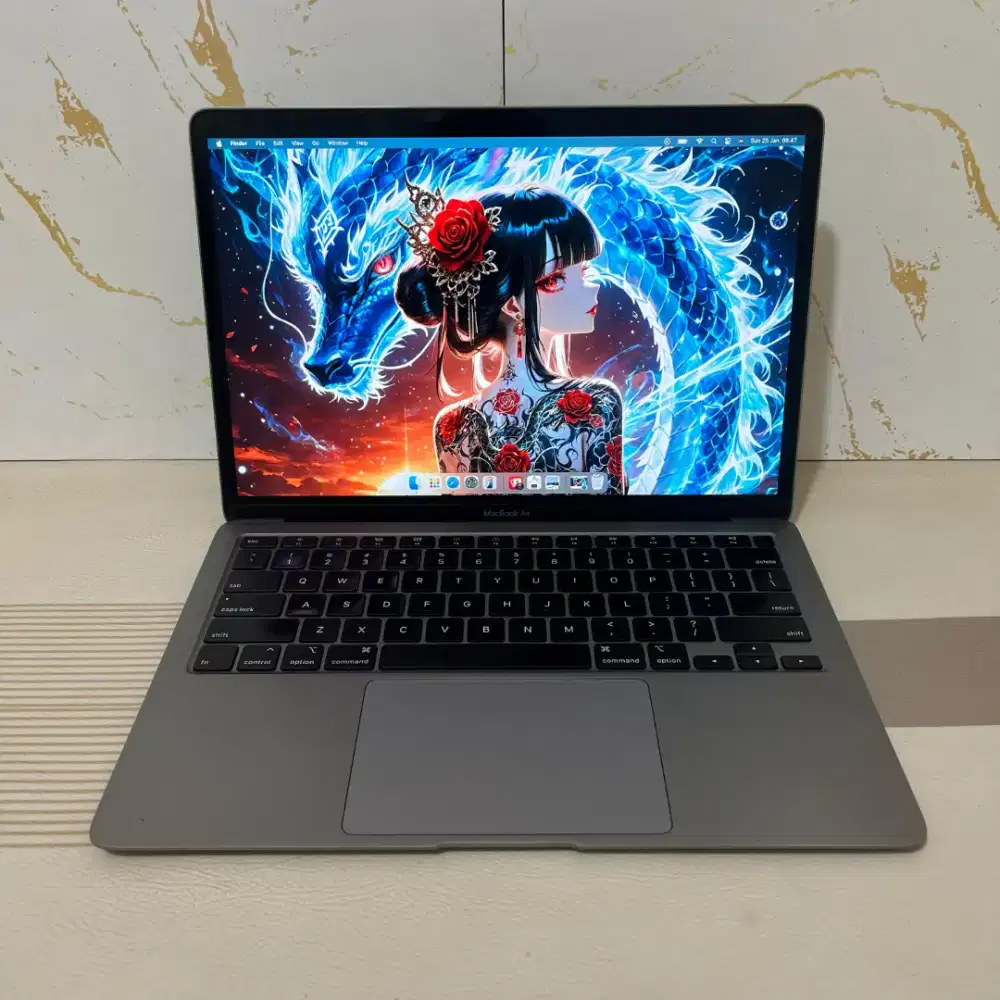 Macbook Air Retina 13-inch, Early 2020.
