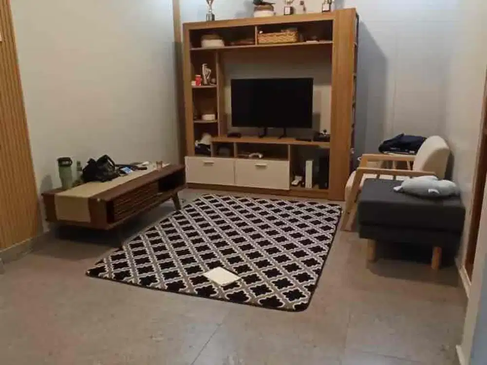 Rumah siap huni 2 lantai dalam cluster di Permata Bintaro