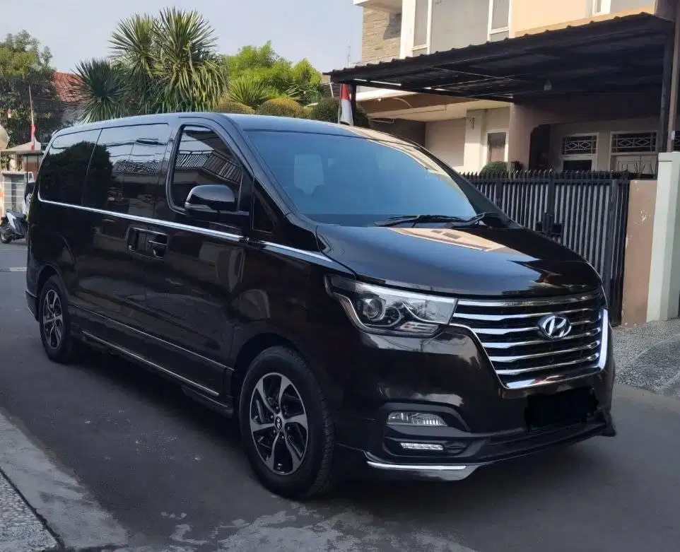 Hyundai H1 Royale 2021/20 Solar Diesel