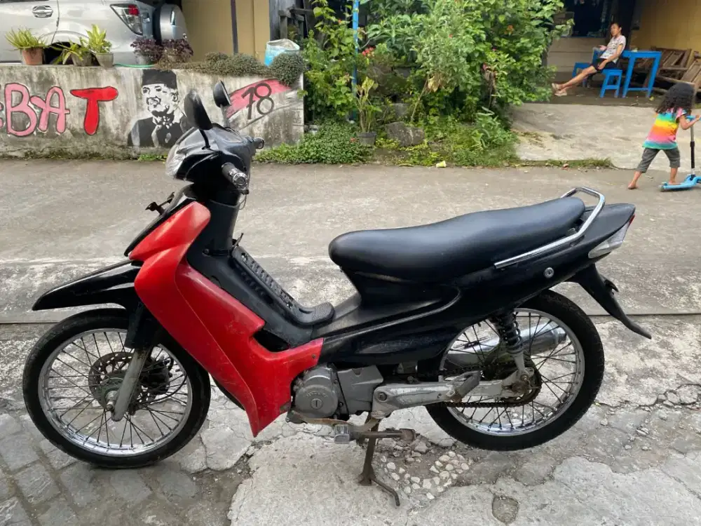 Suzuki smash Thn 2006 plat AB Bantul