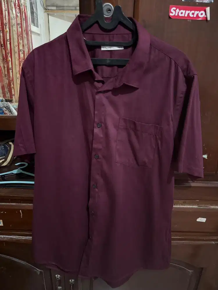 Kemeja Lengan Pendek Merah Valino Size XL Original
