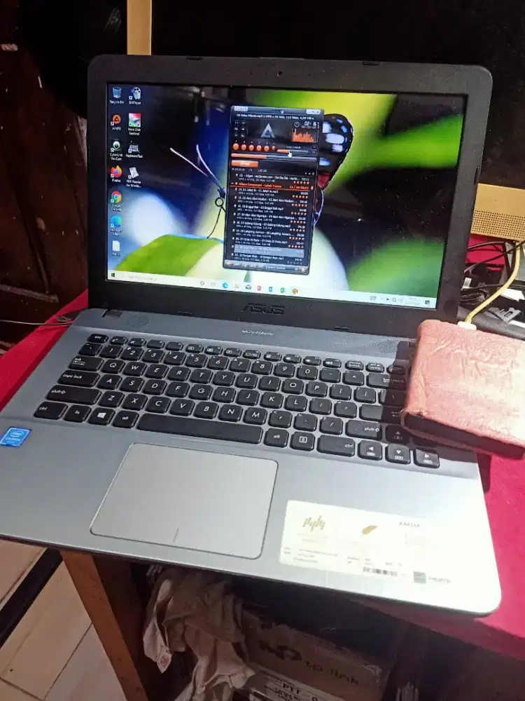 Notebook Asus Noken Siap pakai Mulus