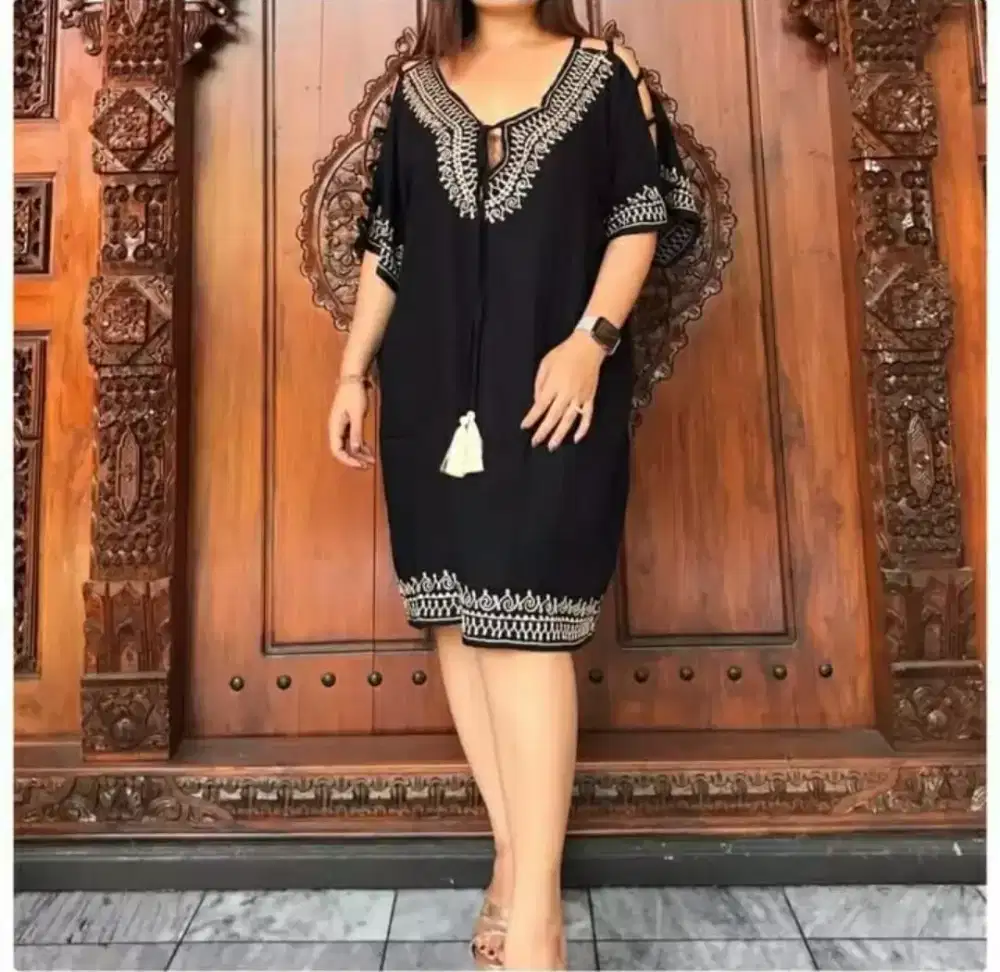 Dress tangga elegan warna bisa di tanyakan