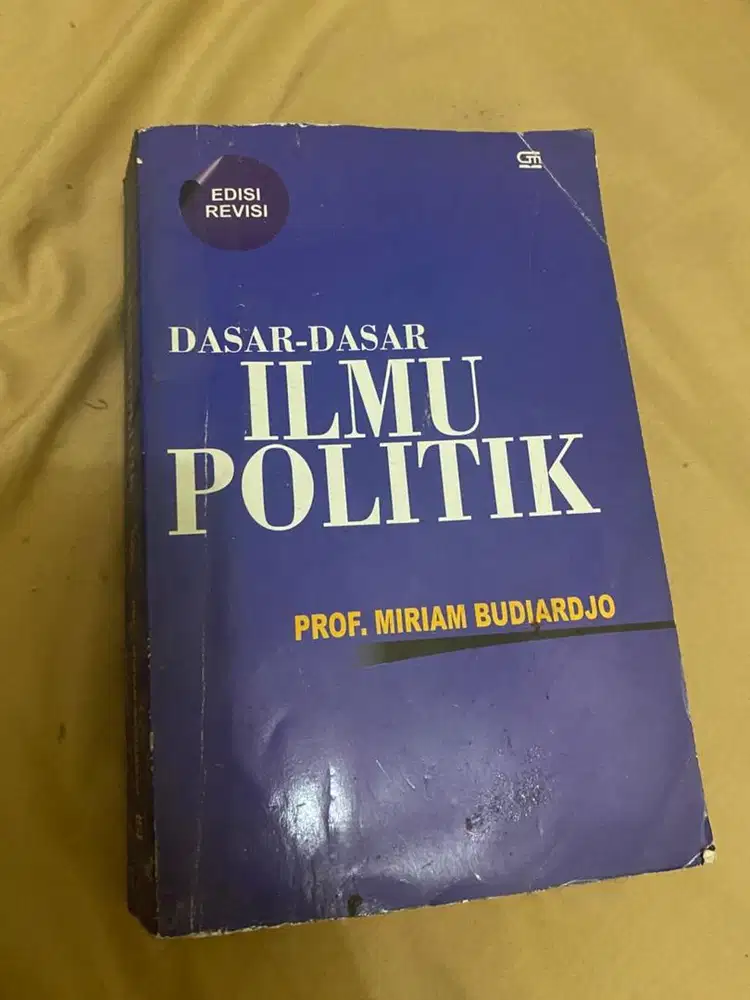 Buku ilmu politik