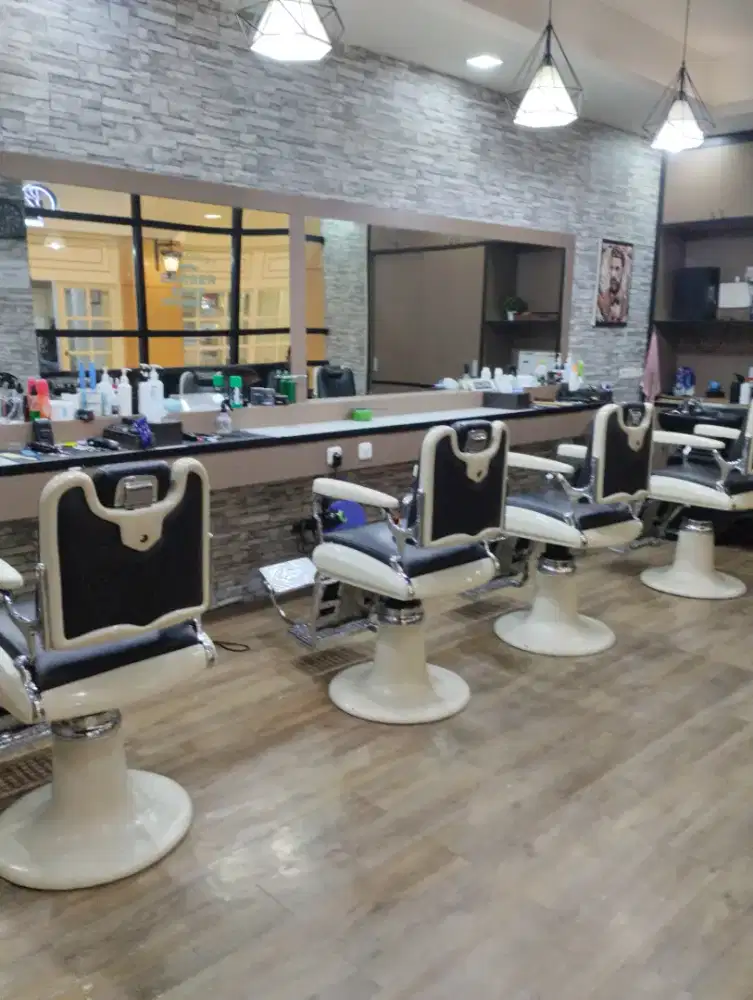 Lowongan kerja untuk kasir barbershop
