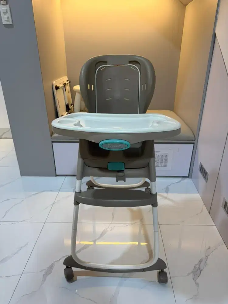 BABY CHAIR INGENUITY