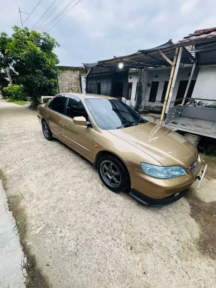 Honda Accord 2003 Bensin