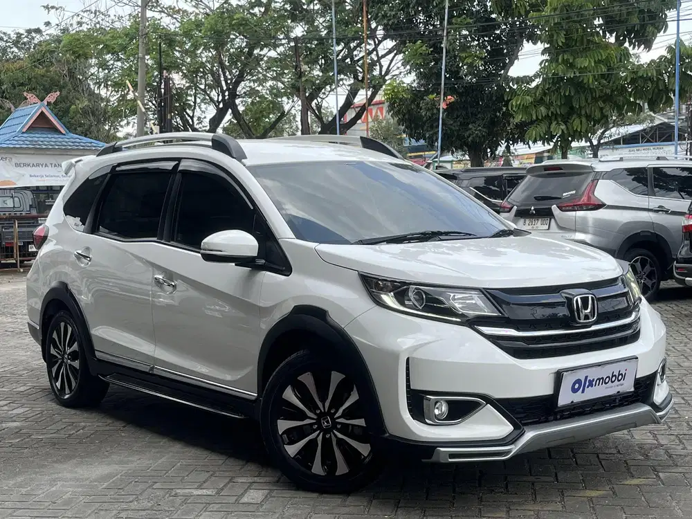 Honda BR-V 1.5 Prestige Bensin-AT Otomatis 2021