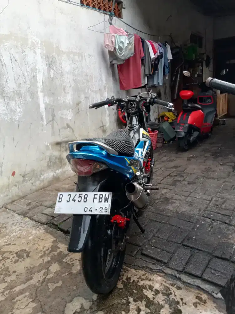 Satria Fu 2011 tampilan road race