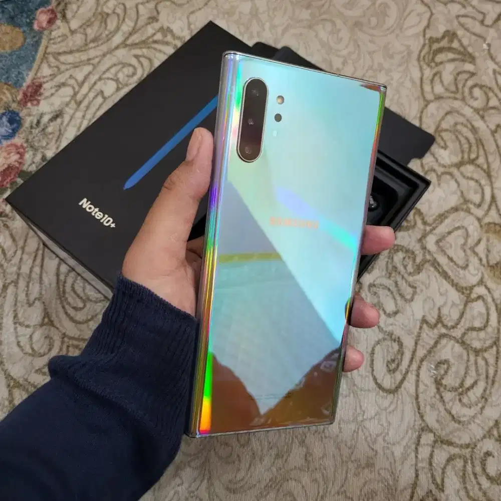 Samsung note 10 plus ram 12/256 resmi indonesia,mulus lus tanpa lecet.