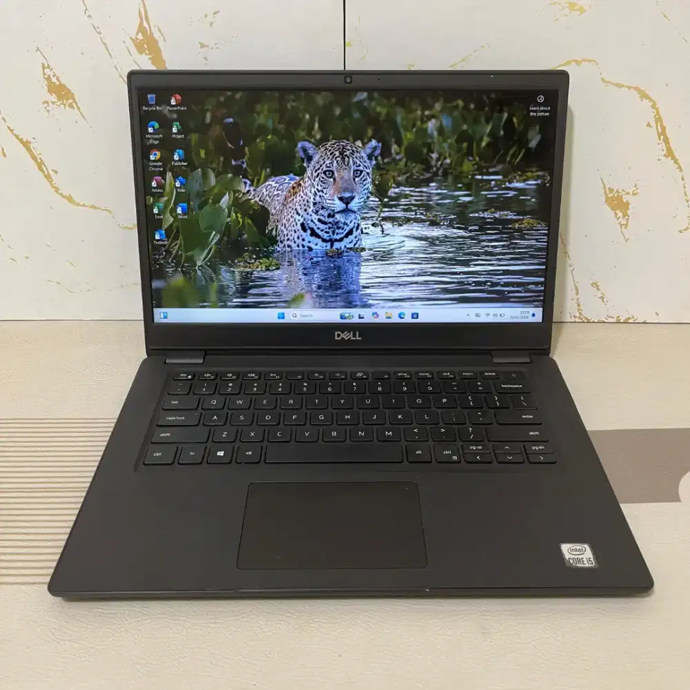 Laptop Dell Latitude 3410.