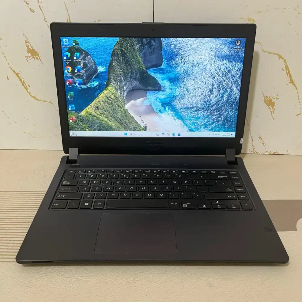 Laptop Asus Pro P1440FA.