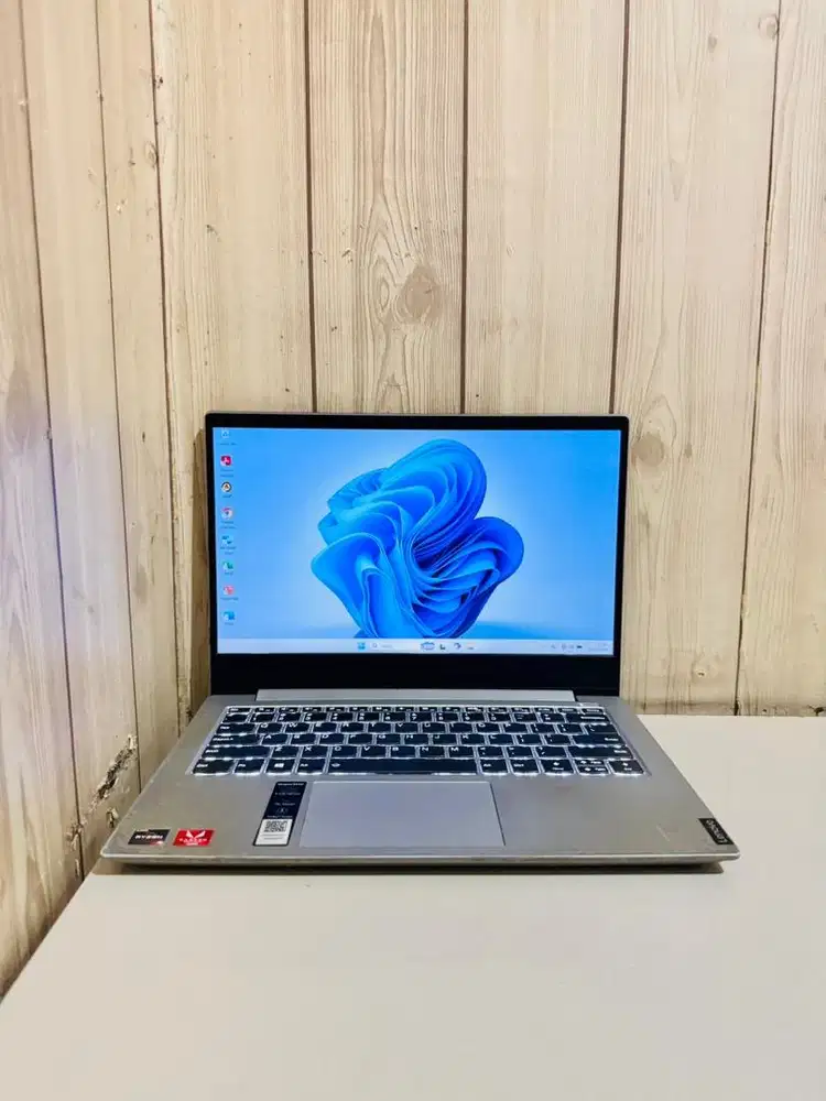 Laptop Lenovo ideapad Slim S340 Ryzen 5 Ram 8 Ssd 512 Gaming Editing
