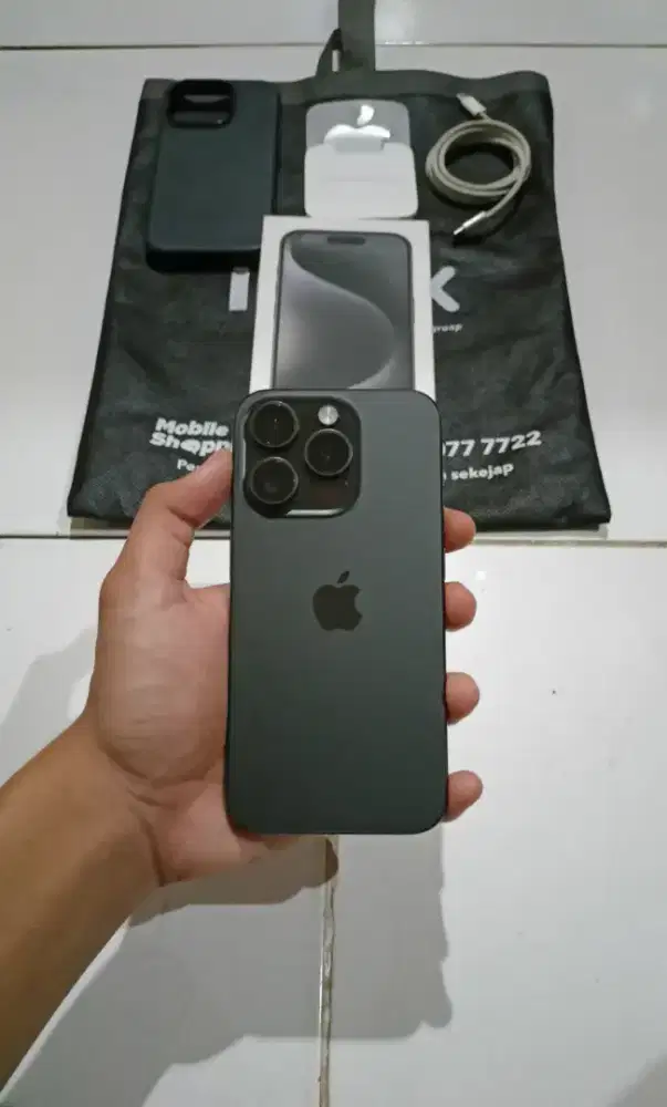 iPhone 15 pro 128gb ibox