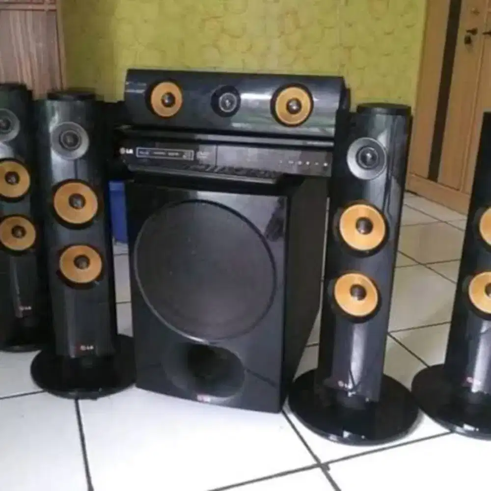 Speaker home theater LG bluetooth kondisi normal, segel.