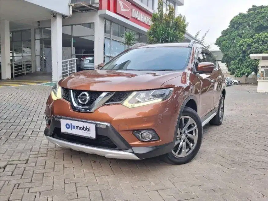 LOW DP Nissan X-Trail 2.5 Bensin-AT 2015 WYG