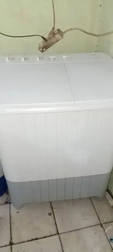 Mesin cuci 2 tabung