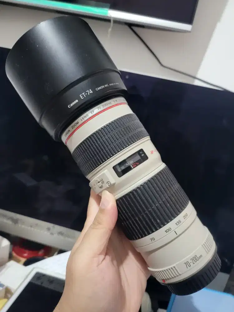 Lensa canon tele 70 200 usm made in japan